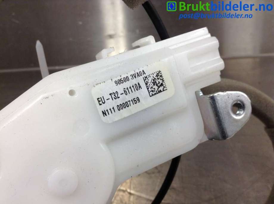 Baklukelås til Nissan Note 2013-2017 (Type II)  (NISSAN|905003VA0A|N111 00007159|)