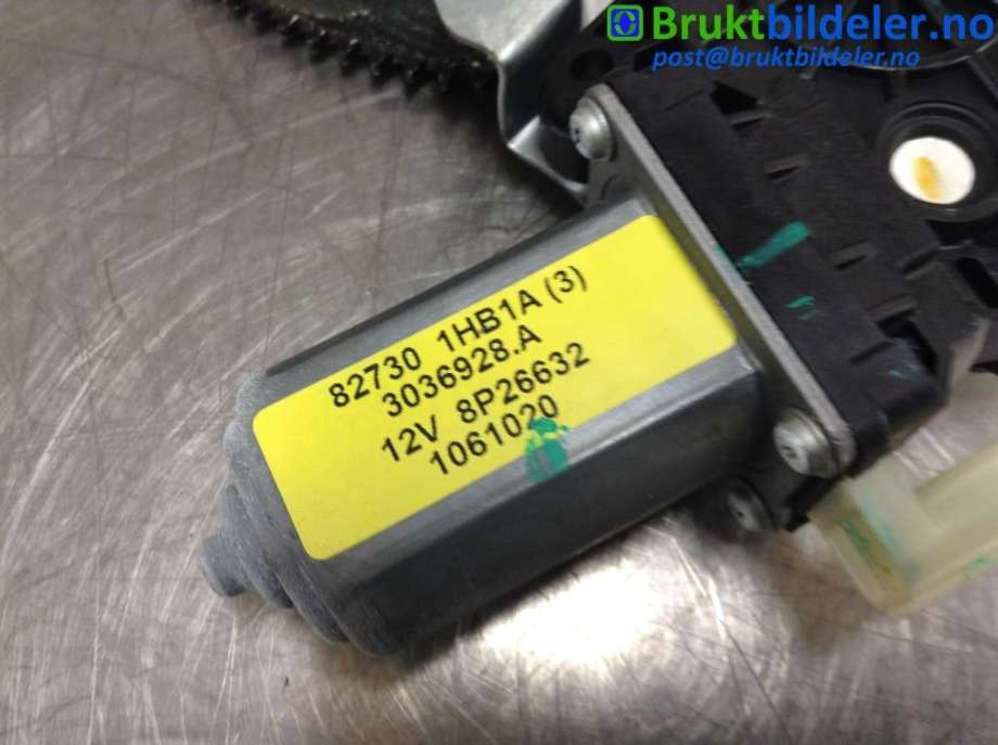 Ruteheis høyre foran til Nissan Note 2013-2017 (Type II) (NISSAN|82730-1HB1A|3036928 A|)