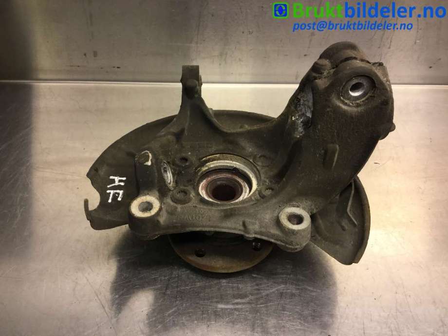 Hjulspindel høyre foran til VW Passat 2005-2010 (B6) (B6) (VOLKSWAGEN|3C0 407 254 F|)