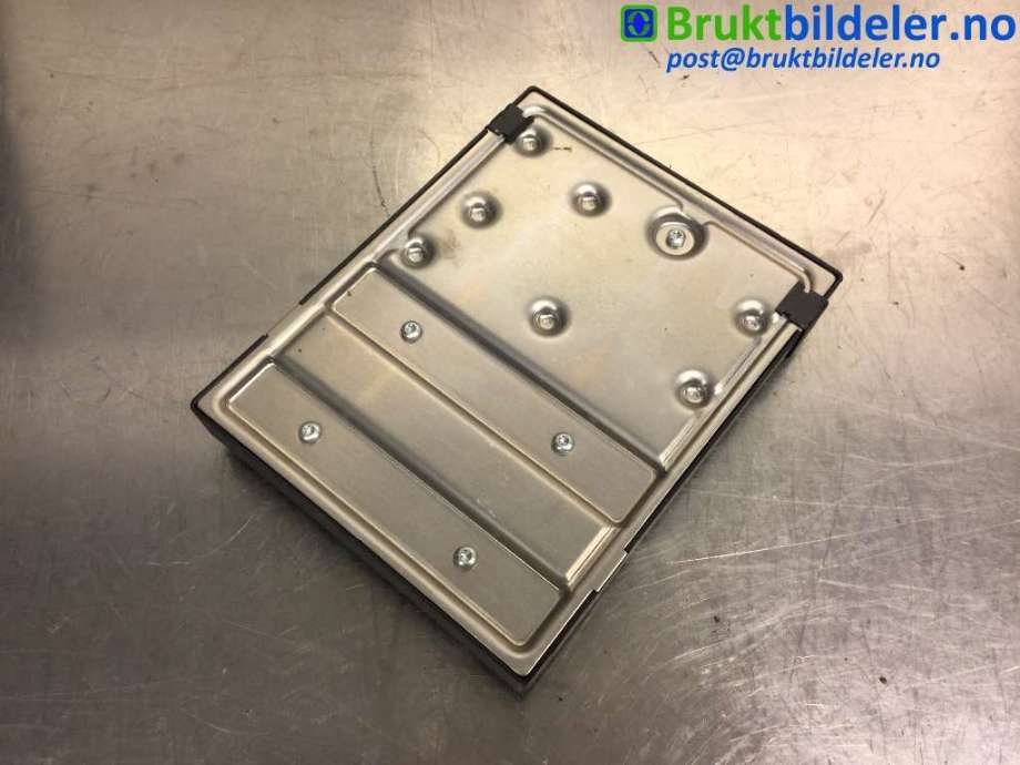 Styreenhet diverse til Audi A5 2007-2016 (Type I)  (AUDI|8K0 907 063 D|F 005 V00 749|)