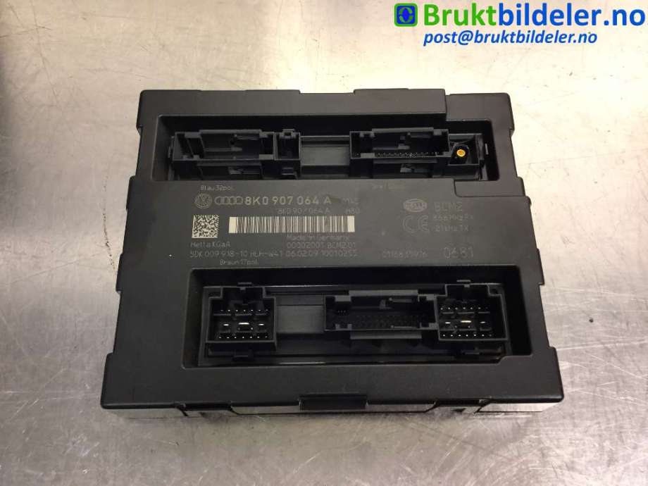 Styreenhet comfort (BCM) til Audi A5, 2007-2016 (Type I) (AUDI|8K0 907 064 A)