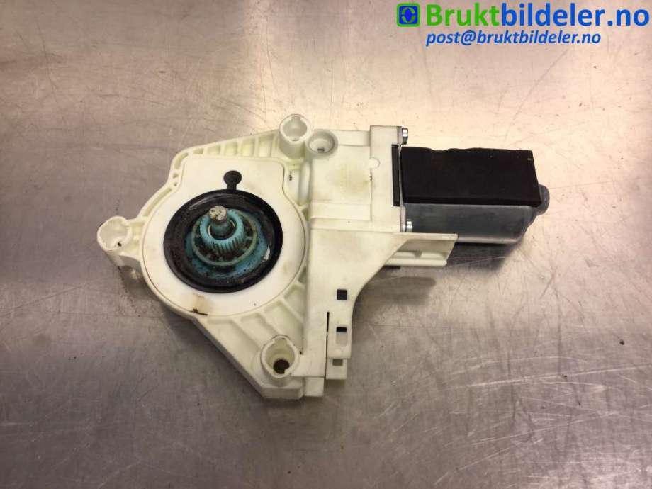 Ruteheis venstre foran til Audi A5, 2007-2016 (Type I) (AUDI|8T0 959 801 B)