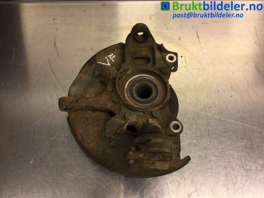 Hjulspindel venstre foran til Mitsubishi L200 2006-2015 (Type IV) (MITSUBISHI|MR992377|)