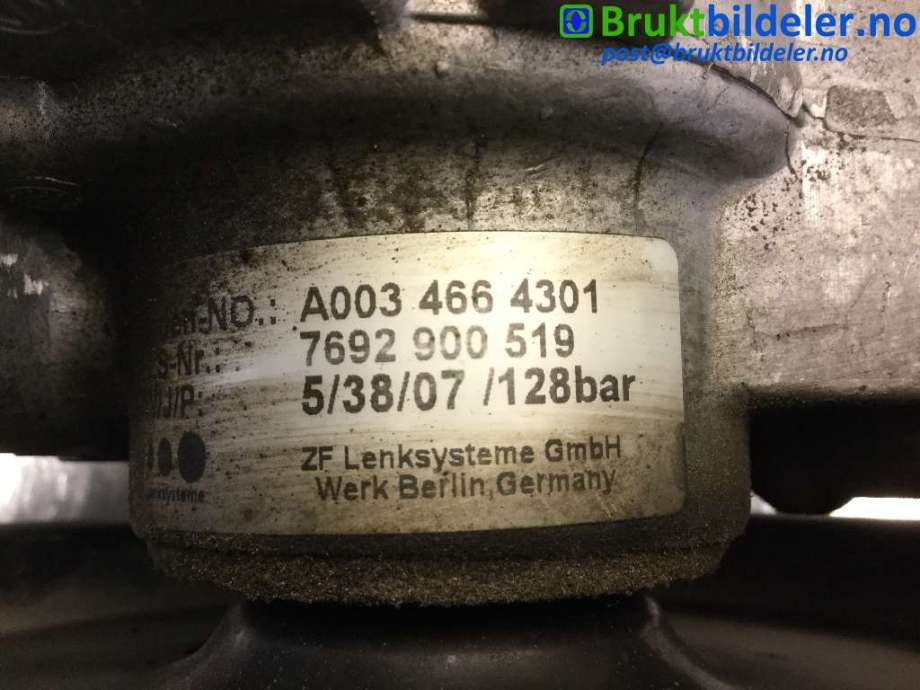 Servo pumpe mekanisk til Mercedes C-Klasse 2007-2011 (Fase 1) (W204) (W204) (MERCEDES|A 003 466 43 01|7692 900 519|)