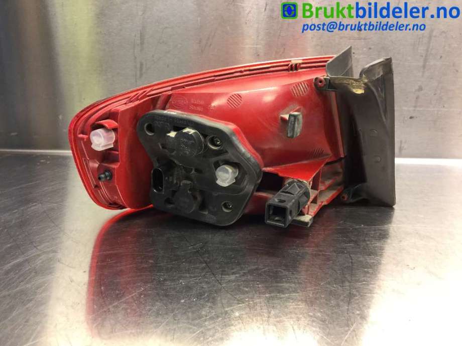 Baklykt høyre til Audi A4 2007-2014 (Type IV) (B8) (B8) (AUDI|8K5 945 096 D|)