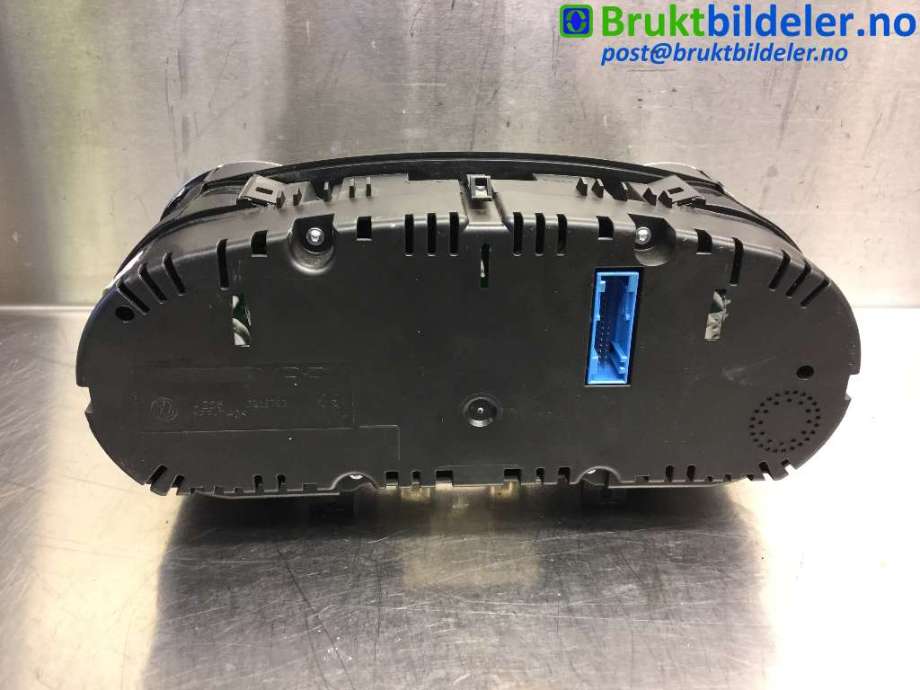 Instrumentpanel til VW Golf VI 2008-2012  (VOLKSWAGEN|5K0 920 871 A|)