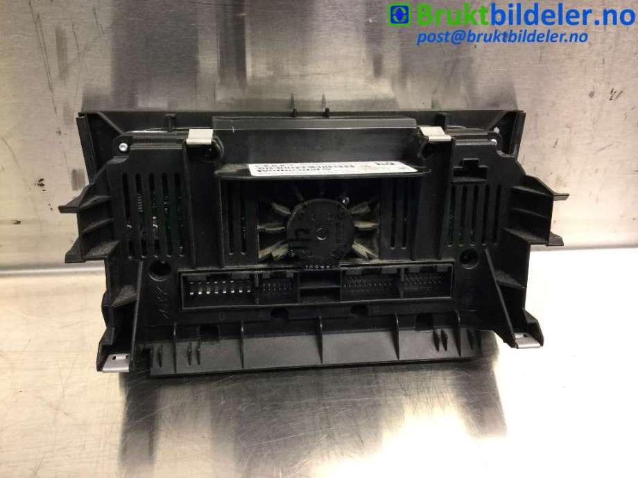 Varmeapparat betjening til Audi A3 2009-2012 (Type II, Fase 2)  (AUDI|8P0 820 043 BN|A2C53380927|)