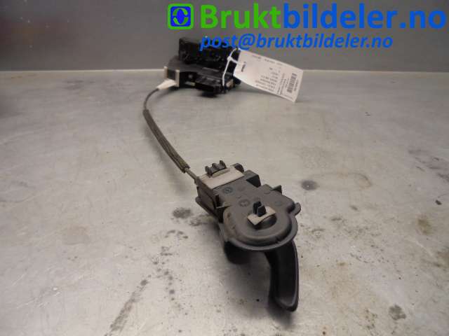 Låsekasse venstre bak til Ford Maverick 2003-2007  (FORD|YW4A-5426413-AE|1382521|)