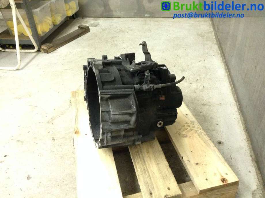 Girkasse manuell 6-trinn til VW Passat 2005-2010 (B6) (B6) (VOLKSWAGEN||JLR)