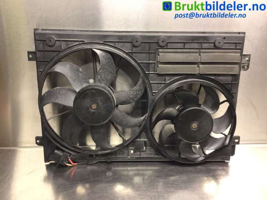 Kjølevifte til VW Passat, 2011-2015 (B7) (B7) (VOLKSWAGEN|1K0 121 207 BC)