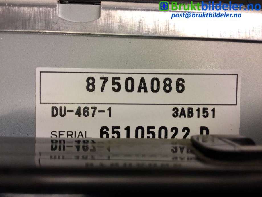 Multimedia display (MCU - Media Controller Unit) til Mitsubishi L200 2006-2015 (Type IV)  (MITSUBISHI|8750 A086|)