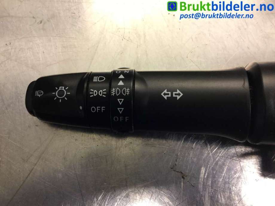 Bryter blink til Mitsubishi L200 2006-2015 (Type IV)  (MITSUBISHI|8614A065|)