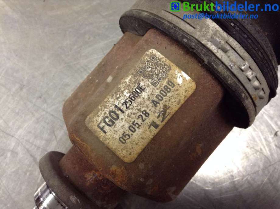 Drivaksel venstre foran til VW Polo 2005-2009 (Type IV, Fase 2) (VOLKSWAGEN|FG0 125 600 E|)