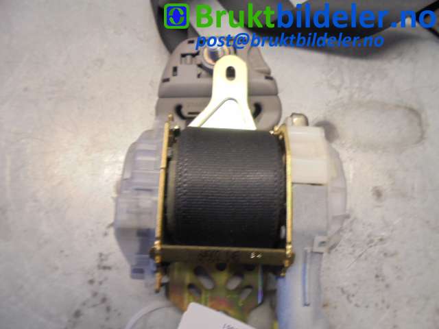 Sikkerhetsbelte foran høyre til Toyota RAV4 2000-2006 (Type II)  (TOYOTA|)