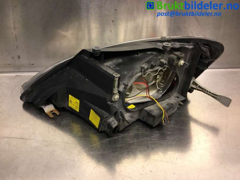 Frontlykt høyre halogen til Ford Galaxy 2001-2006 (Type II)  (FORD||0301 183 204 00)