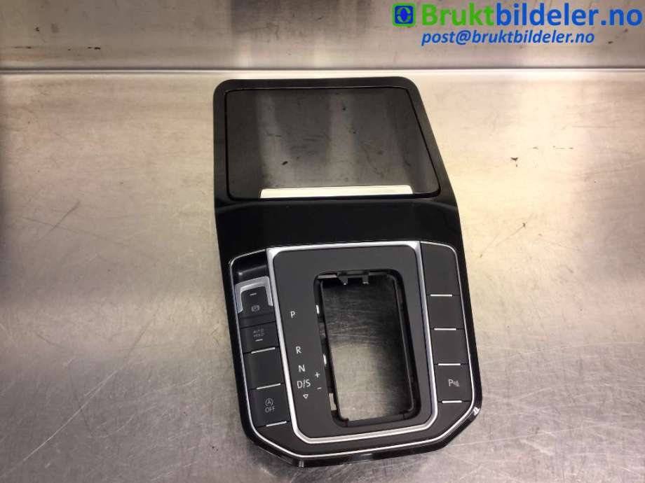 Diverse deler til VW Golf Sportsvan, 2014-2018  (VOLKSWAGEN|517 863 284 A)