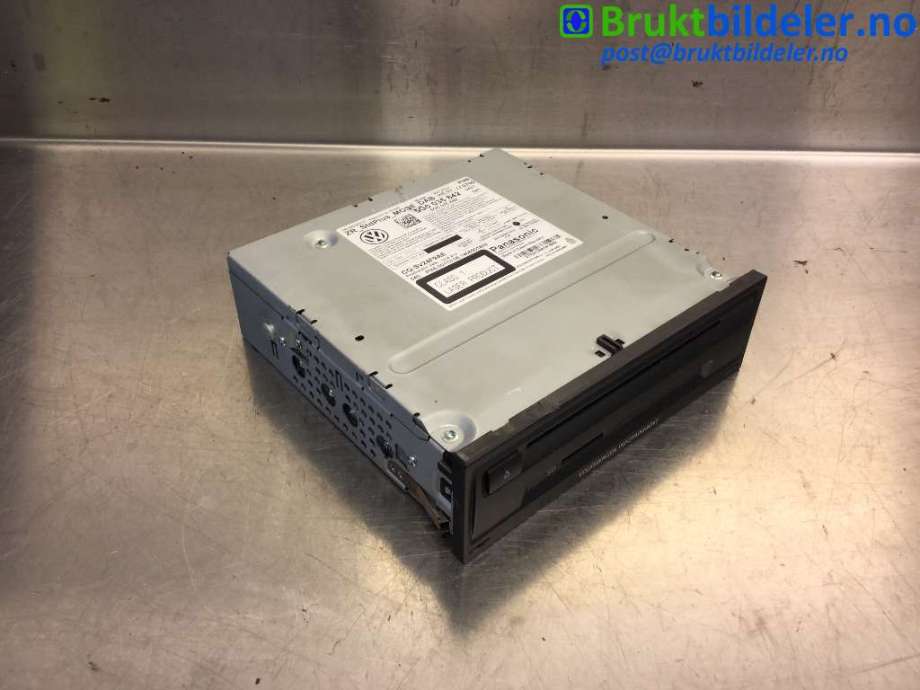 Bilstereo til VW Golf Sportsvan, 2014-2018  (VOLKSWAGEN|5G0 035 842)