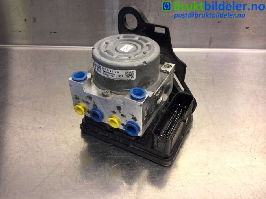 ABS sentral til VW Golf Sportsvan 2014-2018 (VOLKSWAGEN|5Q0 907 379 L|10.0220-0247.4|5Q0 614 517 K)