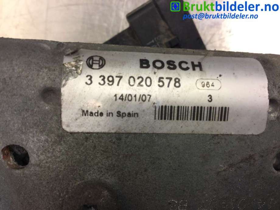 Viskermotor frontrute til Peugeot 206 1998-2007  (PEUGEOT|3 397 020 578|0390241523|)