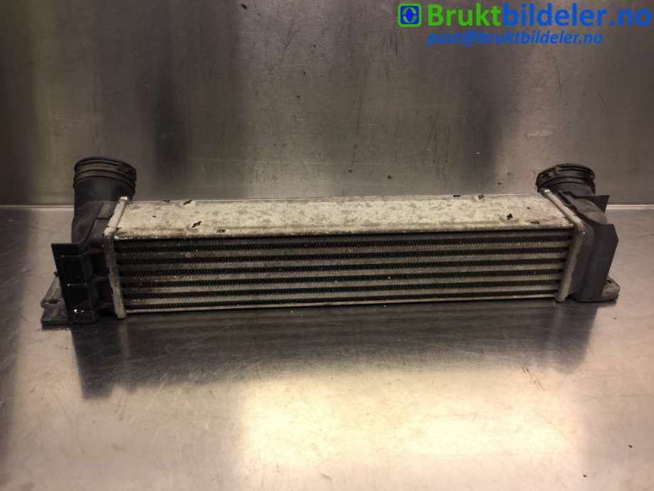 Intercooler til BMW 3-Serie, 2005-2011 (E90/E91/E92/E93) (E90/E91/E92/E93) (BMW|17 51 7 524 916)