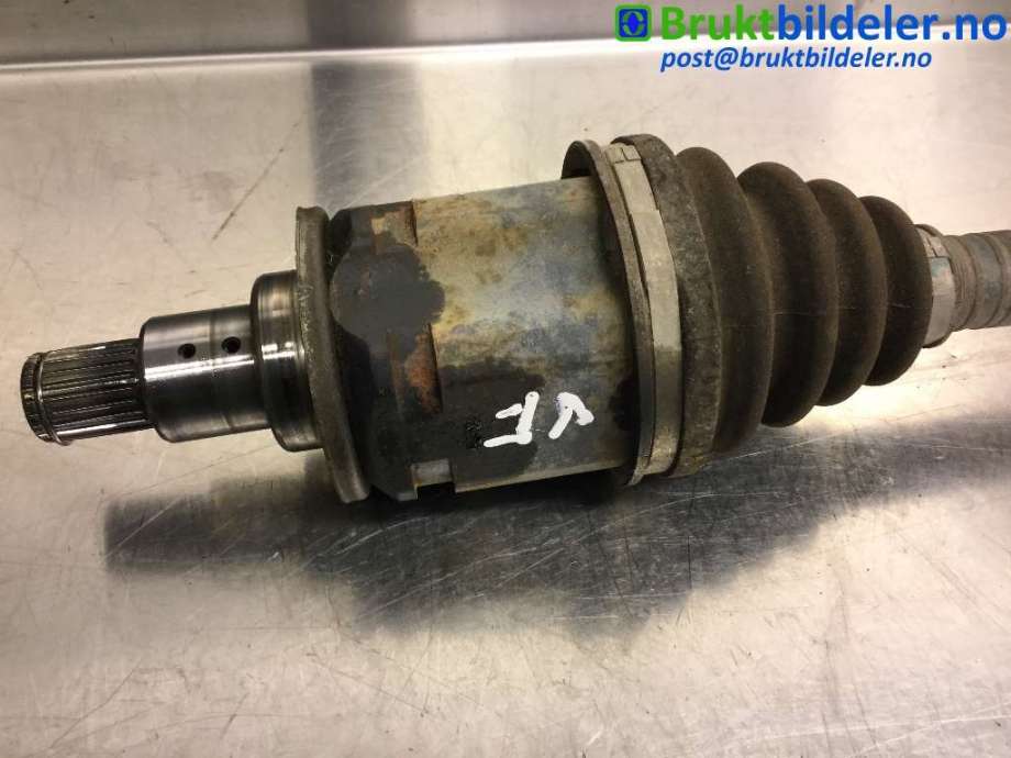 Drivaksel venstre foran til Toyota RAV4 2000-2006 (Type II)  (TOYOTA|43420-42050|)