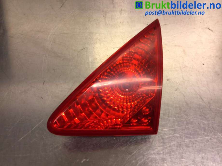 Baklykt høyre indre til Peugeot 3008 2009-2016 (Type I) (PEUGEOT|9683460980|)