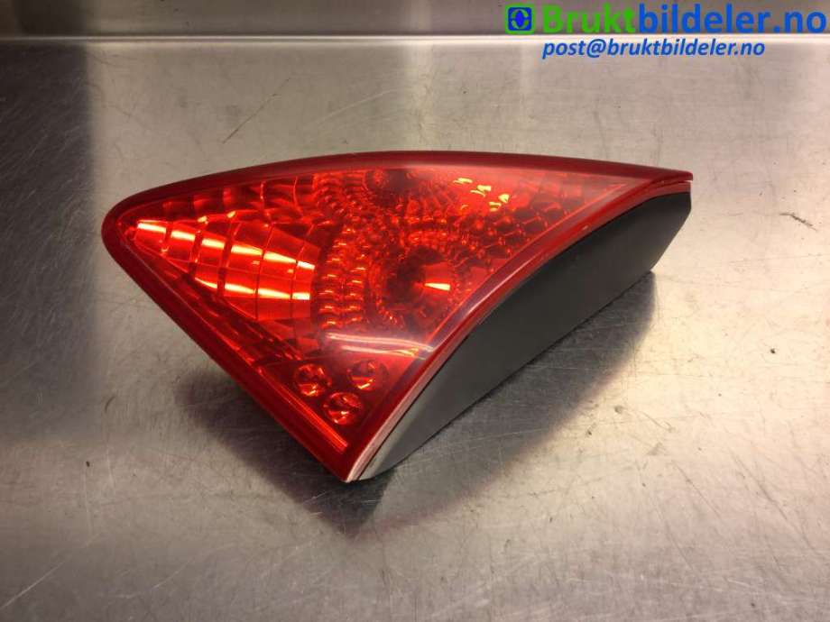 Baklykt høyre indre til Peugeot 3008 2009-2016 (Type I) (PEUGEOT|9683460980|)