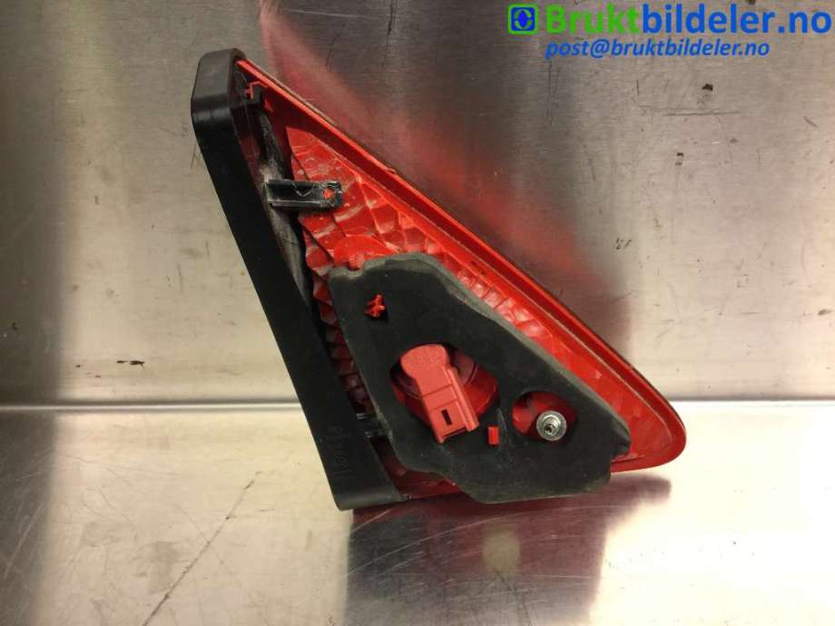 Baklykt høyre indre til Peugeot 3008 2009-2016 (Type I) (PEUGEOT|9683460980|)