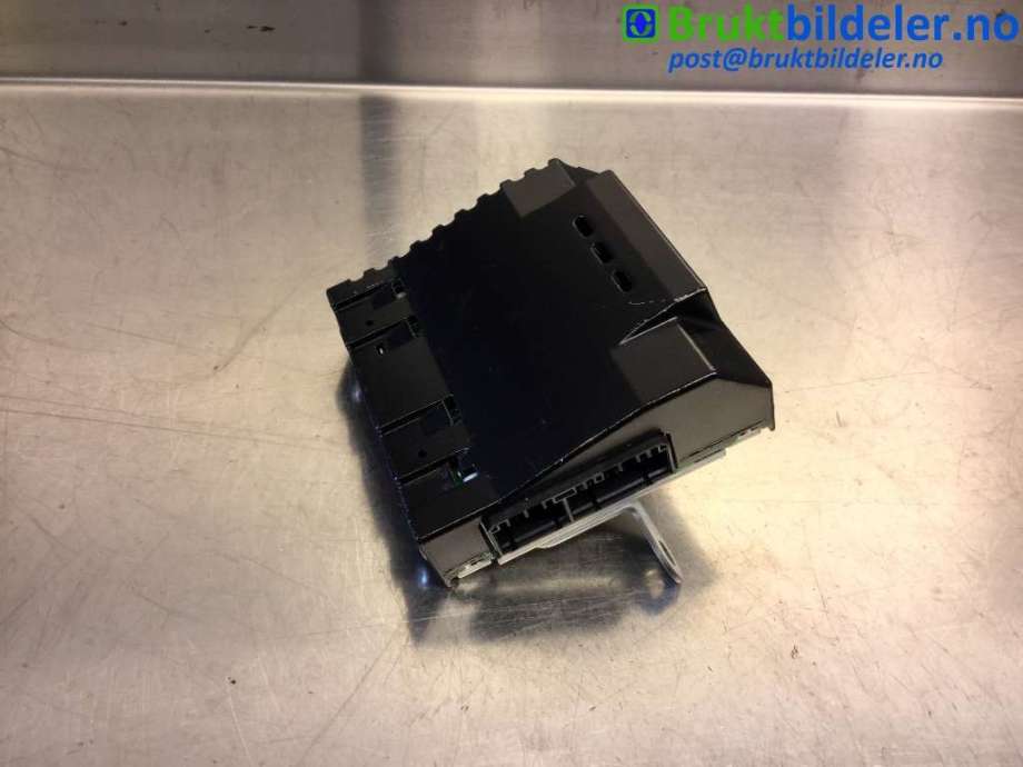 Bilstereo forsterker til Honda Accord, 2003-2008 (Type VII) (HONDA|39186-SEA-G021-M1)
