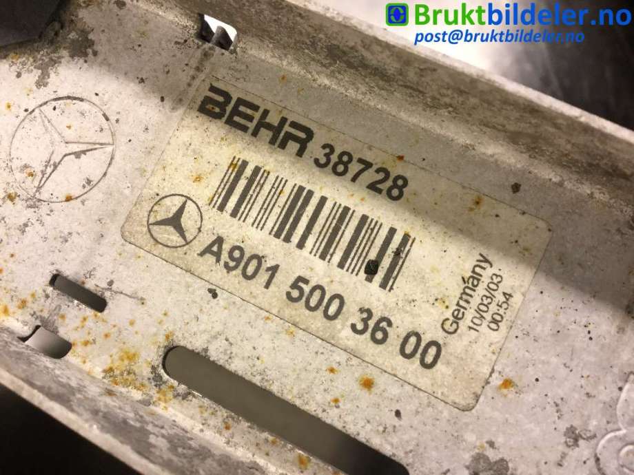 Radiator (manuell gir) til Mercedes 208-416 1995-->> (MERCEDES|A9015003600|38728|)