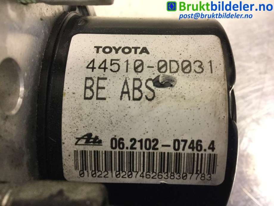 ABS sentral til Toyota Yaris 2009-2011 (Type II, Fase 2) (TOYOTA|44540-52120|06.2102-0746.4|44510-0D031)