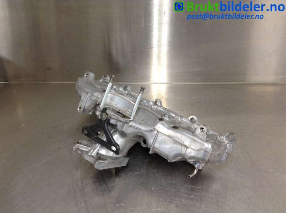 Manifold innsug til Toyota Avensis, 2003-2008 (Type II) (TOYOTA|17111-0R011)