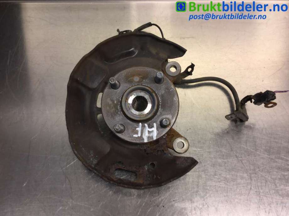 Hjulspindel høyre foran til Toyota iQ, 2009-2014  (TOYOTA|43211-74010)
