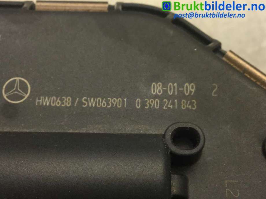 Viskermotor frontrute til Mercedes C-Klasse 2007-2011 (Fase 1) (W204) (W204) (MERCEDES||1 397 220 567|0 390 241 843)
