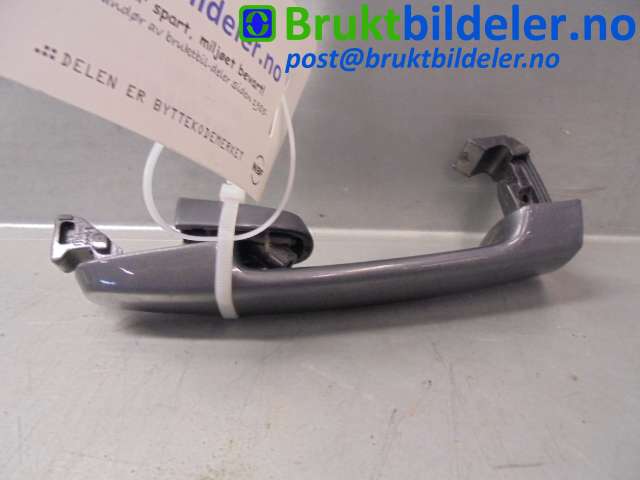 Dørhåndtak utv høyre til Toyota Avensis 2003-2008 (Type II) (TOYOTA|)