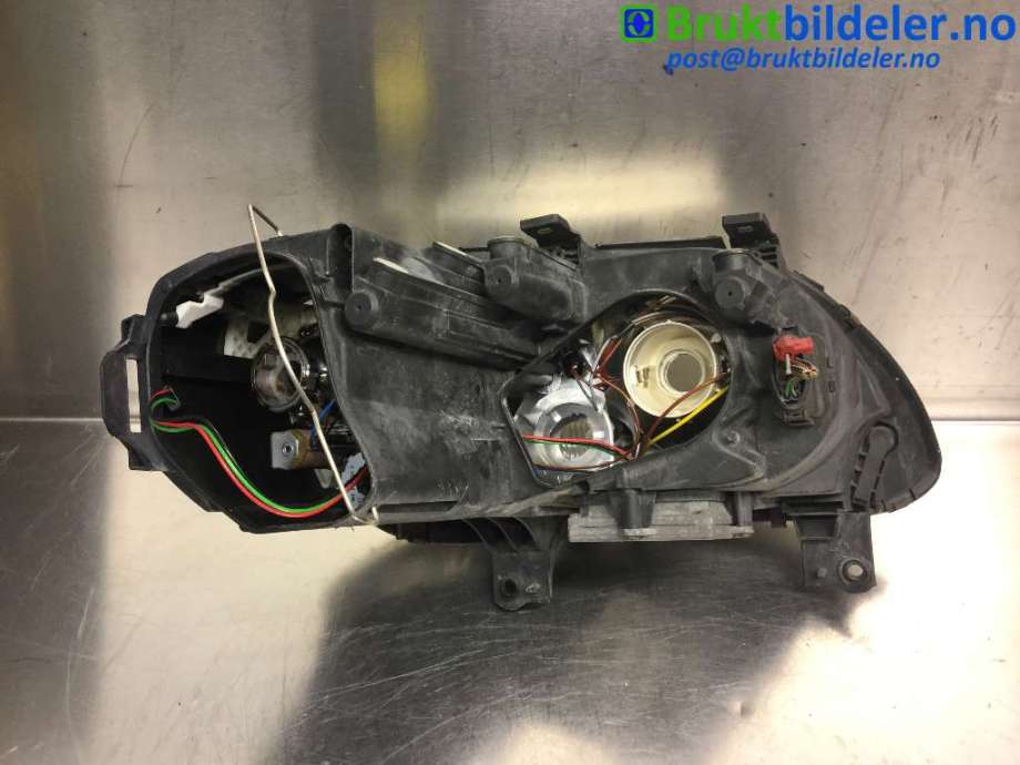 Frontlykt venstre xenon til VW Touran 2003-2006 (Type I, Fase 1)  (VOLKSWAGEN|1T0 941 031 F|0 301 205 271|)