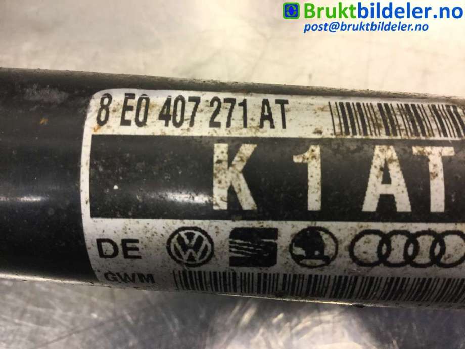 Drivaksel venstre foran til Audi A4 2004-2008 (Type III) (B7) (B7) (AUDI|8E0407271AT|)
