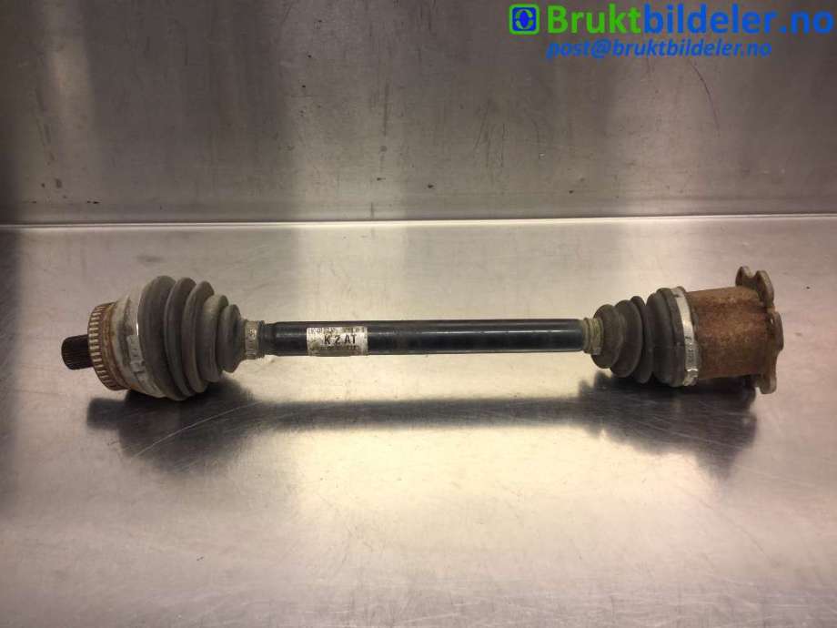 Drivaksel høyre foran til Audi A4, 2004-2008 (Type III) (B7) (B7) (AUDI|8E0407272AT)