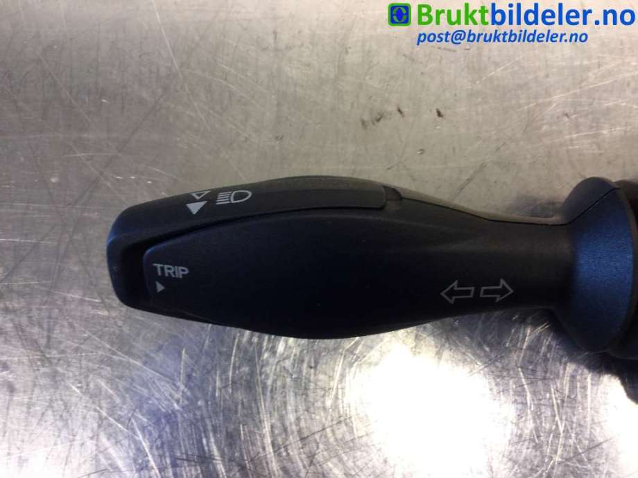 Bryter blink til Ford Fiesta 2013-2017 (Type VI, Fase 2) (FORD|8A6T-13335-BC|)
