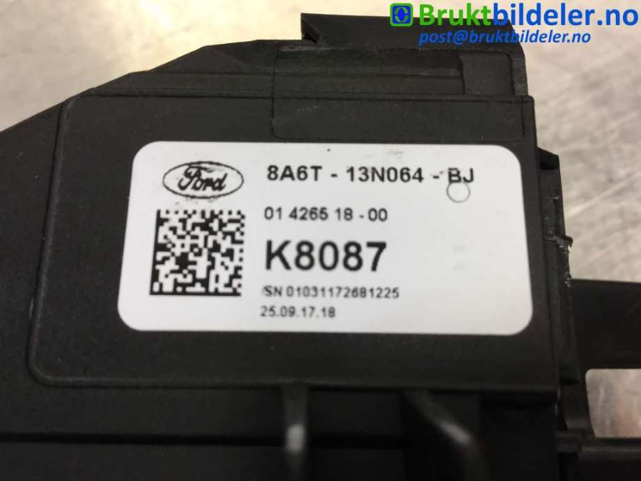 Bryter diverse til Ford Transit Courier 2018-2023 (Type I, Fase 2)  (FORD|8A6T-13N064-BJ|)