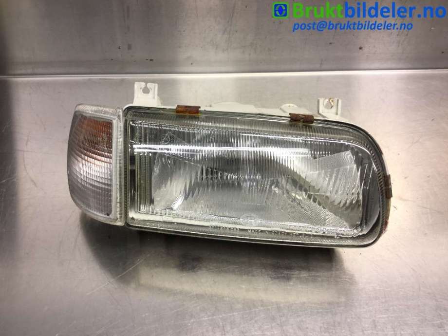 Frontlykt høyre halogen til Škoda Felicia, Pickup, 1995-2001  (SKODA|)