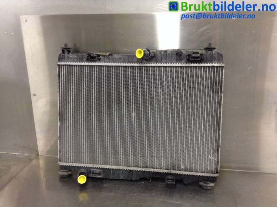 Radiator (manuell gir) til Ford Fiesta 2013-2017 (Type VI, Fase 2)  (FORD|C1B1-8005-AA|M156904|)