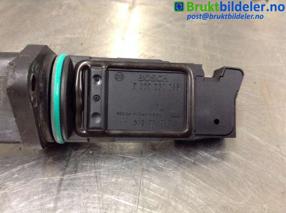 Luftmengde/luftmassemåler til VW Transporter / Caravelle 2003-2009 (Fase 1) (T5) (T5) (VOLKSWAGEN||F 00C 2G2 055)
