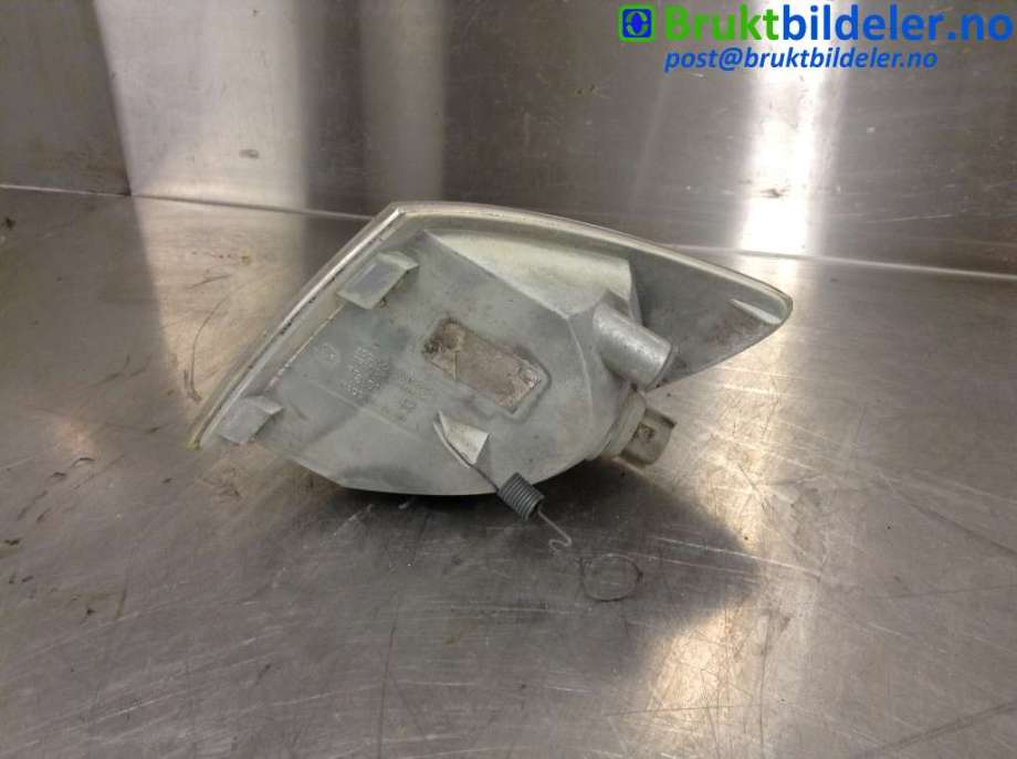 Blinklykt høyre til Mercedes Vito/Viano 1996-2003 (W638) (W638) (MERCEDES|A 638 820 09 21|)