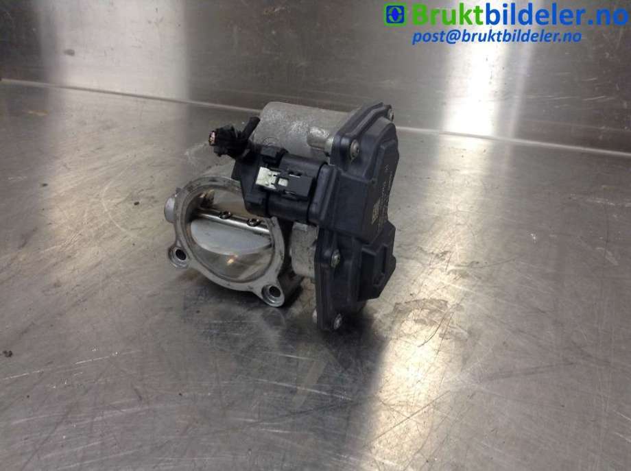 Spjeldhus til BMW 1-Serie 2011-2015 (Fase 1) (F20/F21) (F20/F21) (BMW|13 54 7 810 752-02|103785 17|)