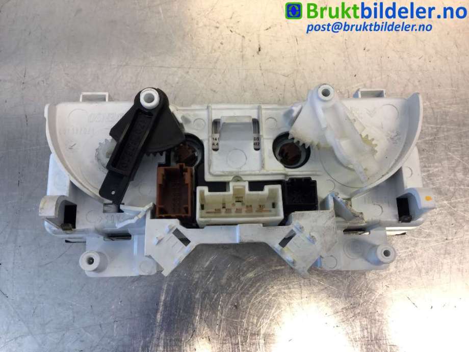 Varmeapparat betjening til Fiat Scudo 2007-2017 (Type II)  (FIAT|14 001 533 80|)