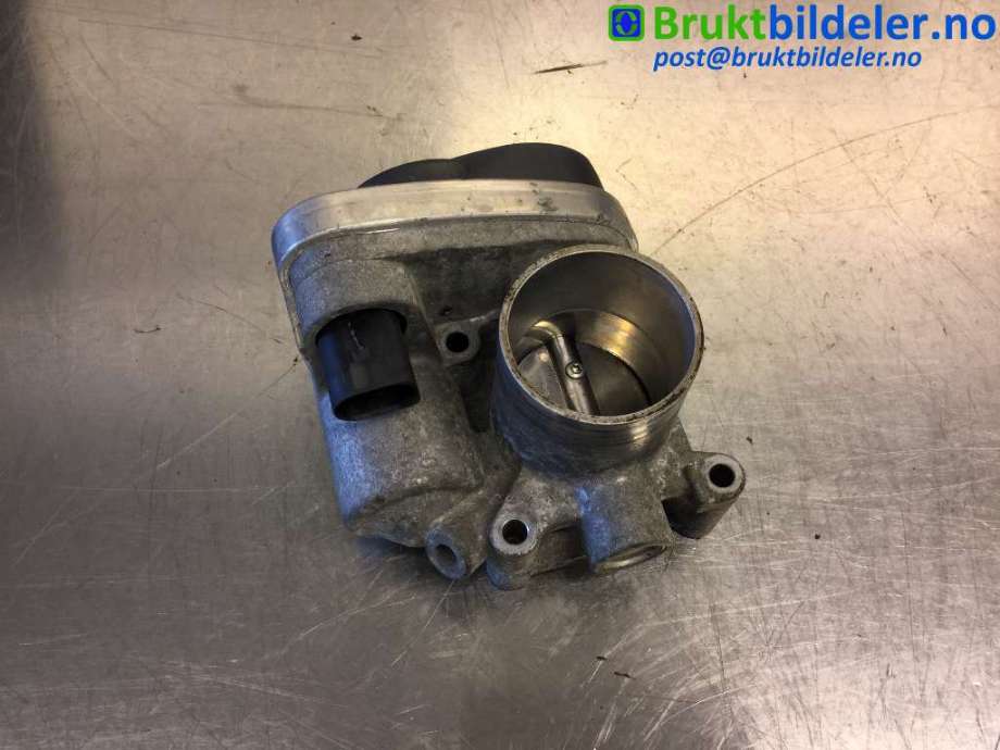 Spjeldhus til VW Polo, 2002-2005 (Type IV, Fase 1)  (VOLKSWAGEN|036 133 062 N)