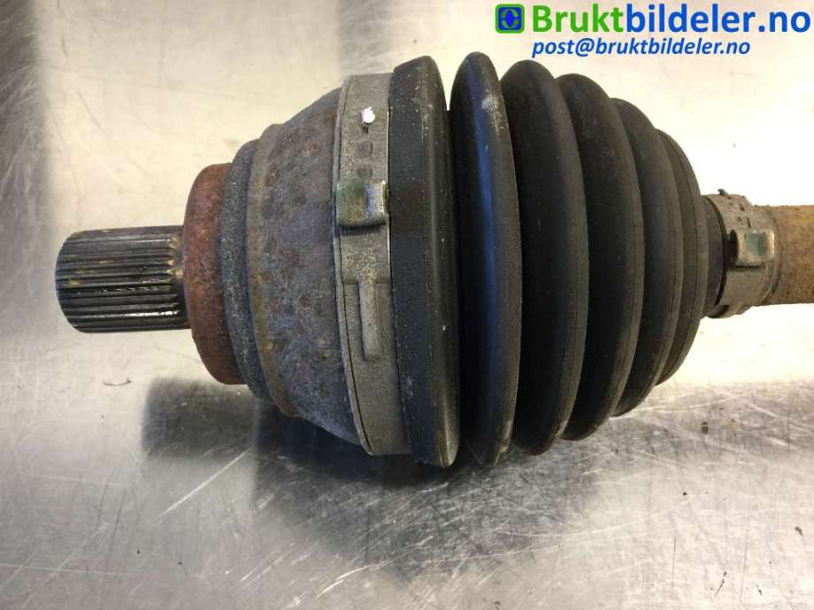 Drivaksel venstre foran til VW Passat 2011-2015 (B7) (B7) (VOLKSWAGEN|1K0 407 271 LB|)