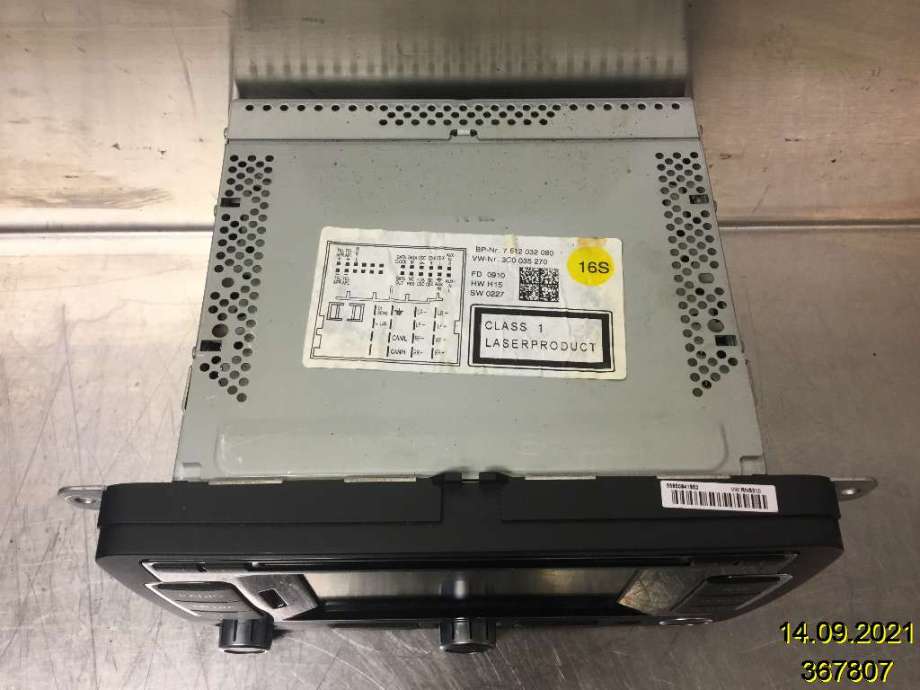 Bilstereo til VW Golf VI 2008-2012  (VOLKSWAGEN|3C0 035 270|7 612 032 080|)