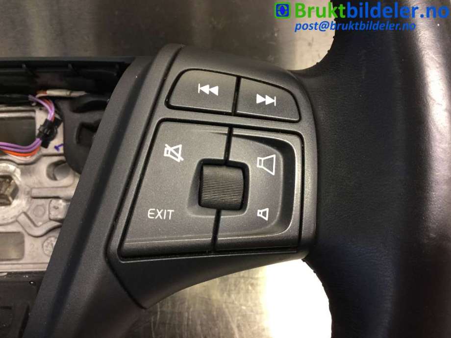 Ratt til Volvo V40 2012-2019  (VOLVO|31250592|)